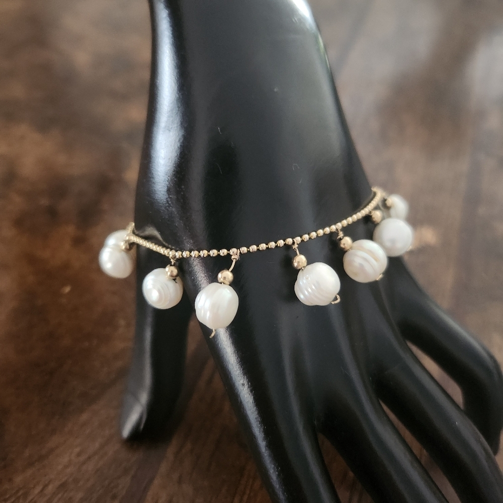 10k plated bracelet with pearls